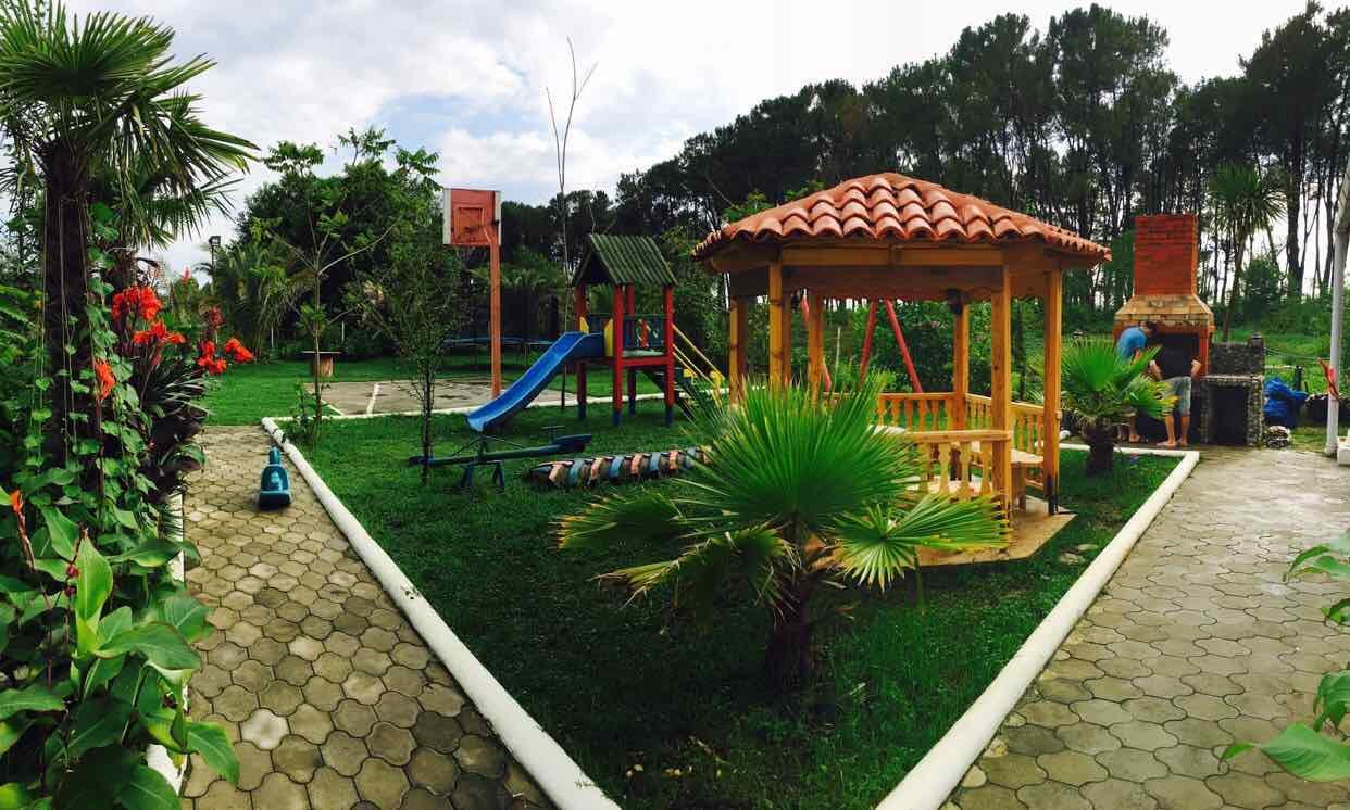 Saba Hotel Sekvetili Kültér fotó