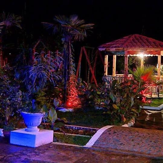 Saba Hotel Sekvetili Kültér fotó