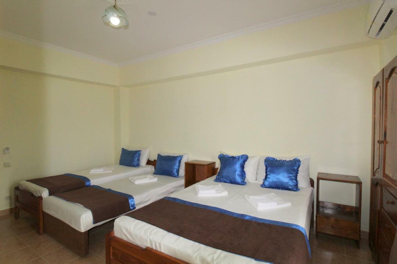Saba Hotel Sekvetili Kültér fotó