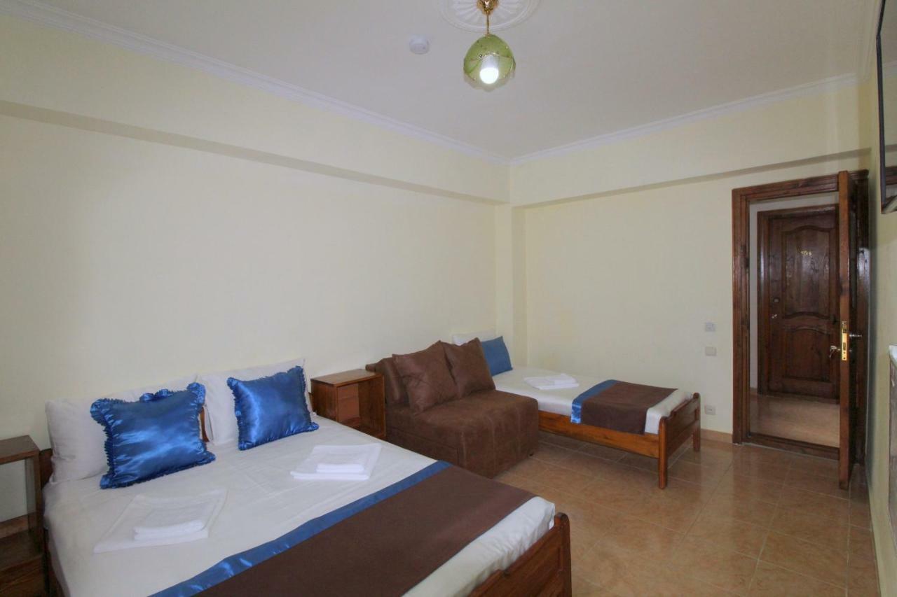 Saba Hotel Sekvetili Kültér fotó